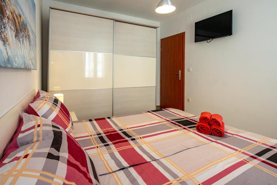 Apartment Nina Биоград на Мору Екстериор снимка